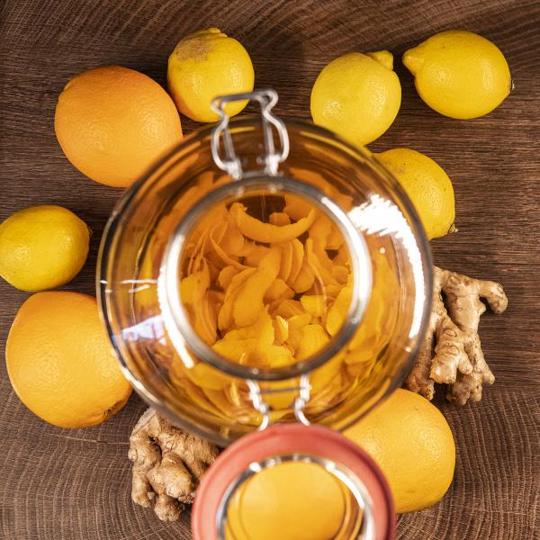 Ansatz mit Früchten und Ingwer